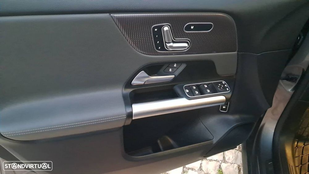 Mercedes-Benz EQA - 22