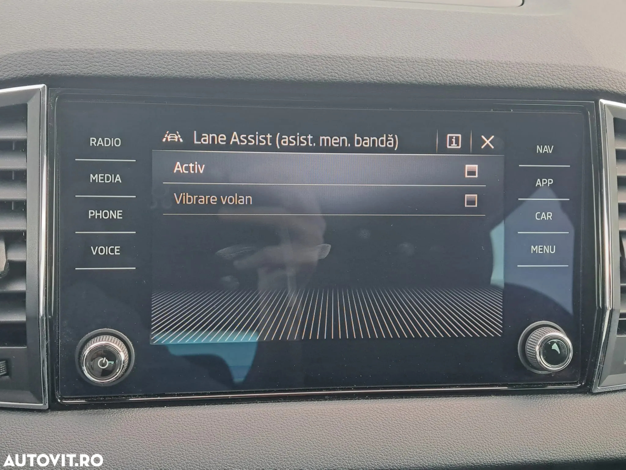Skoda Karoq 2.0 TDI 4X4 DSG Style - 18