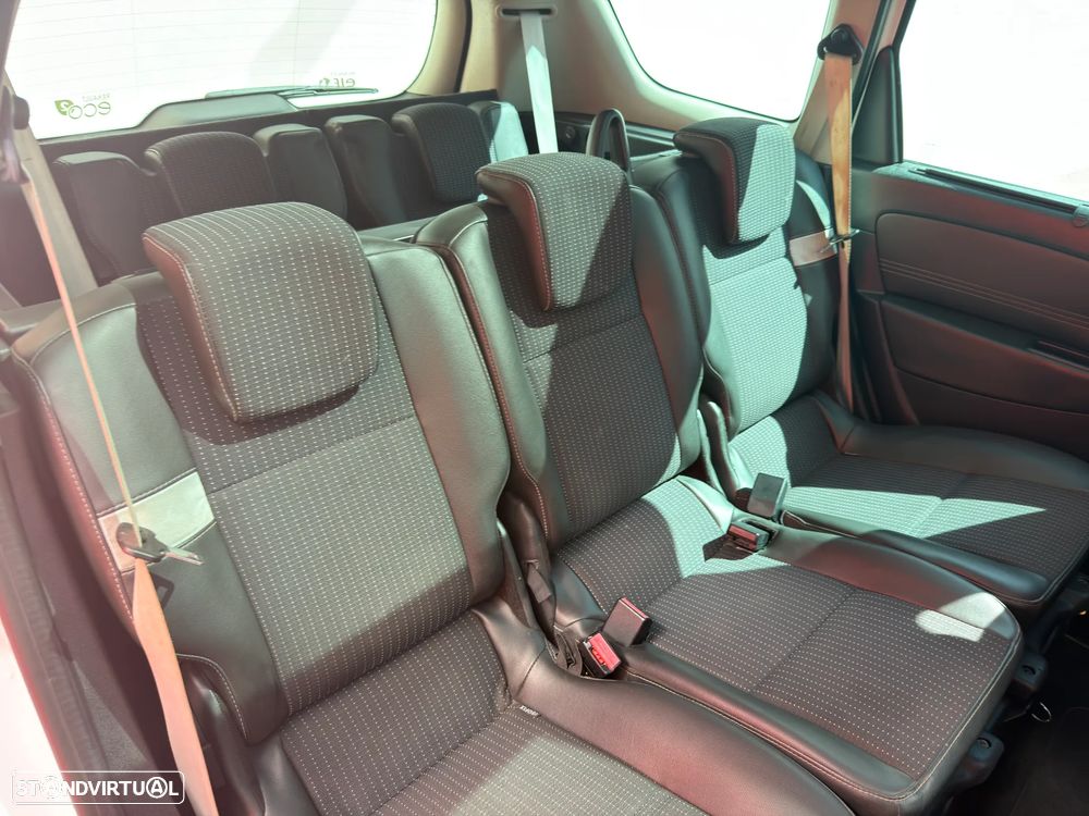 Renault Grand Scénic Energy dCi 130 Start & Stop Bose Edition - 18