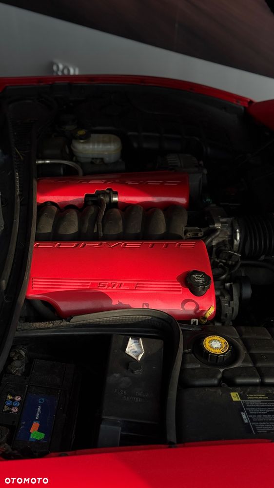 Chevrolet Corvette - 21