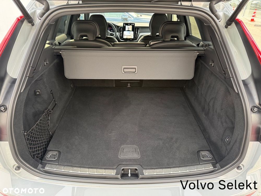 Volvo XC 60 - 32