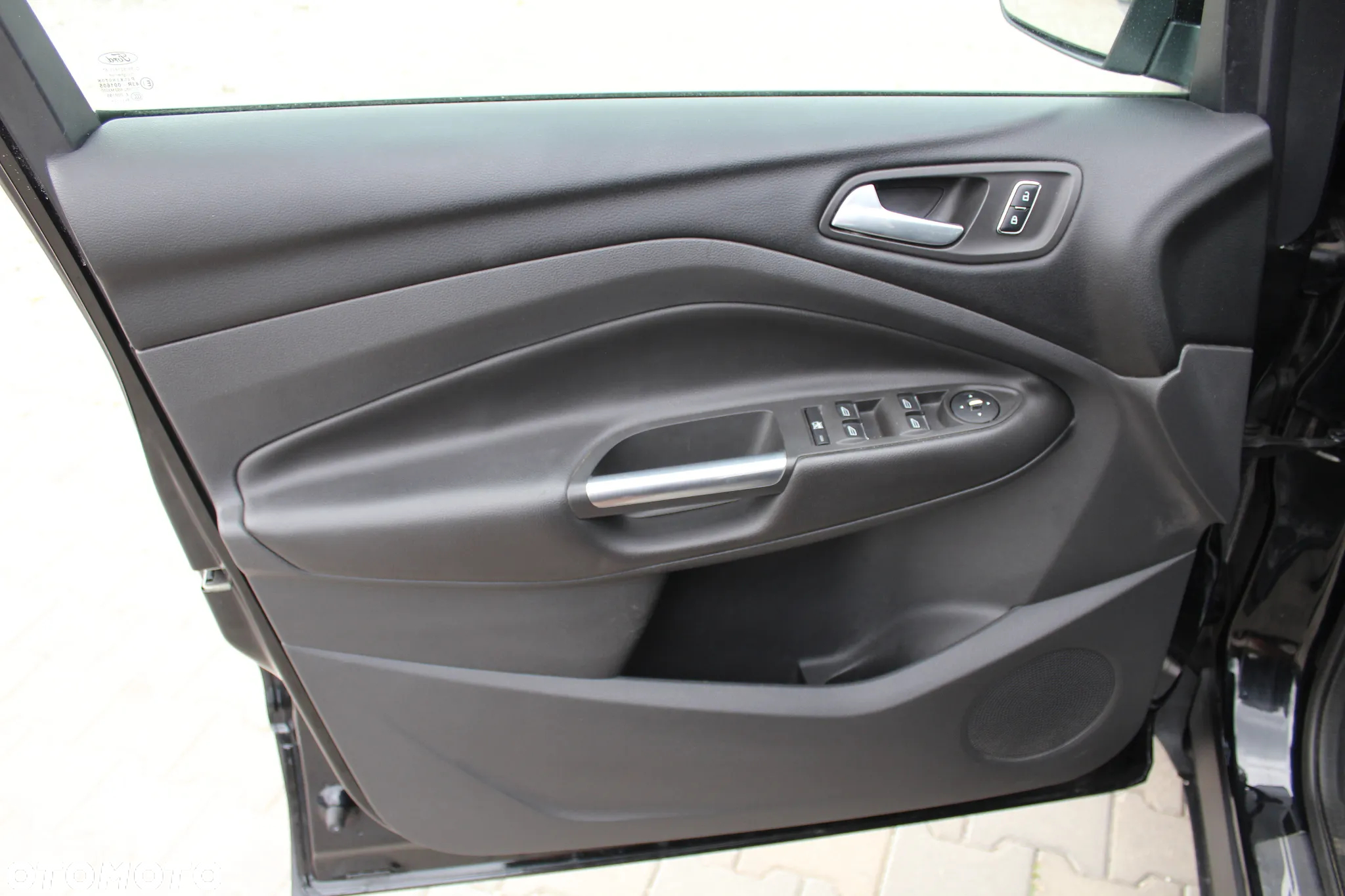 Ford Kuga 1.6 EcoBoost FWD Titanium Plus ASS - 13