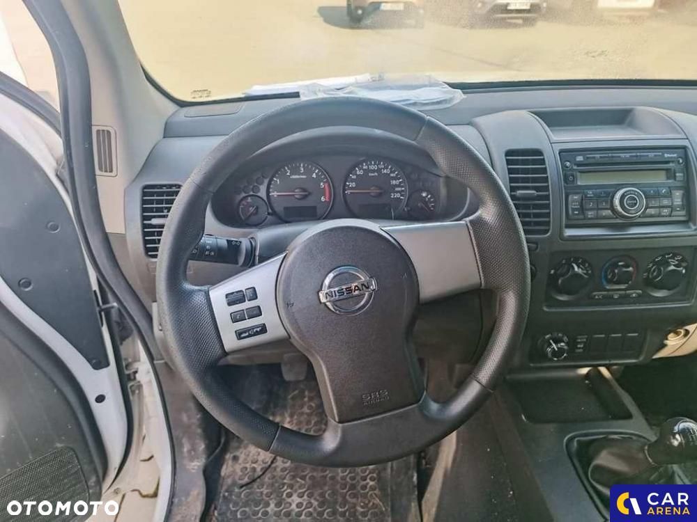 Nissan Navara 2.5 D XE 140 - 16
