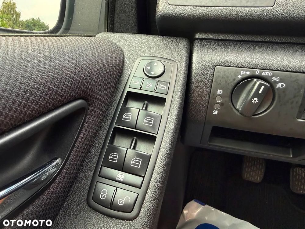 Mercedes-Benz Klasa A 160 Avantgarde - 36