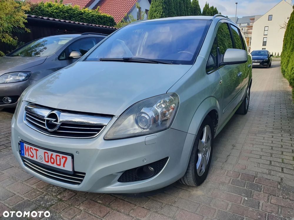 Opel Zafira 1.7 CDTI ecoFLEX Design Edition - 1
