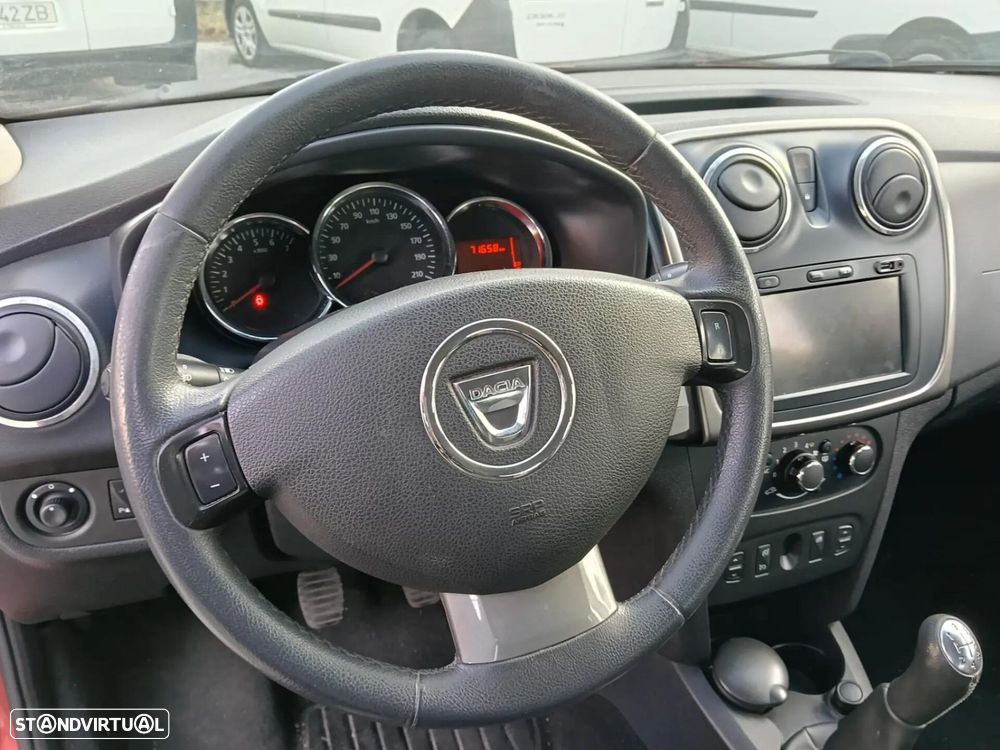 Dacia Sandero 1.5 dCi Stepway - 16