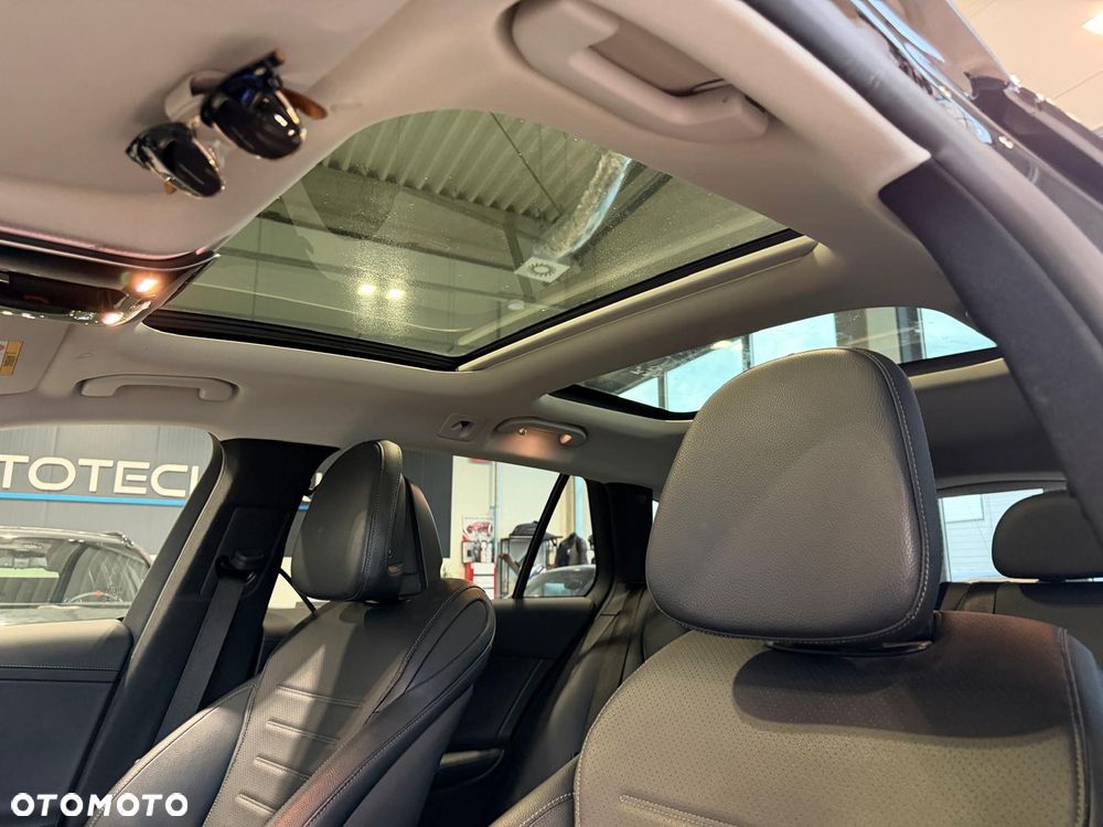 Mercedes-Benz Klasa C 300 e 9G-TRONIC AMG Line - 7