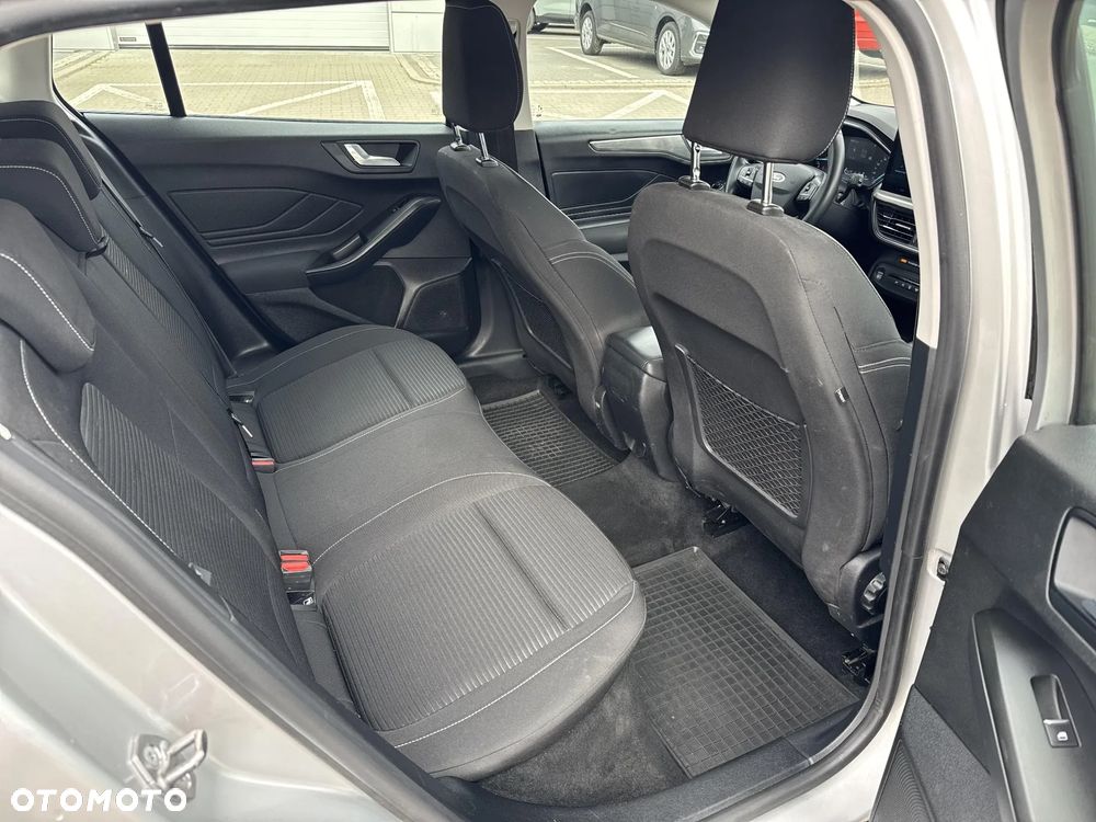 Ford Focus 1.0 EcoBoost Trend - 21
