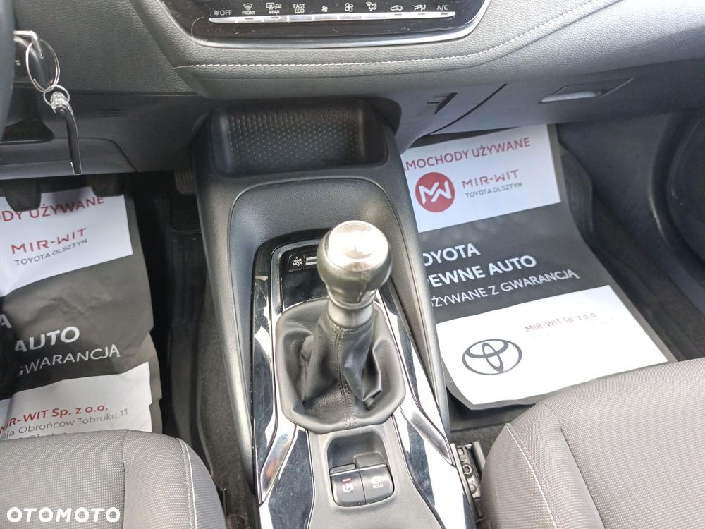 Toyota Corolla 1.2 T Comfort - 31