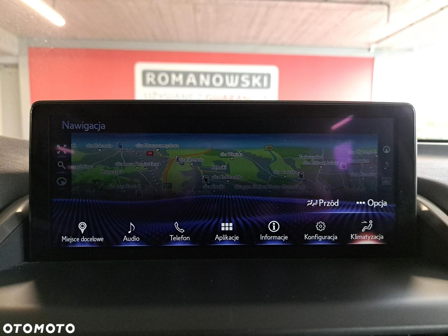 Lexus NX 300h Omotenashi AWD - 25