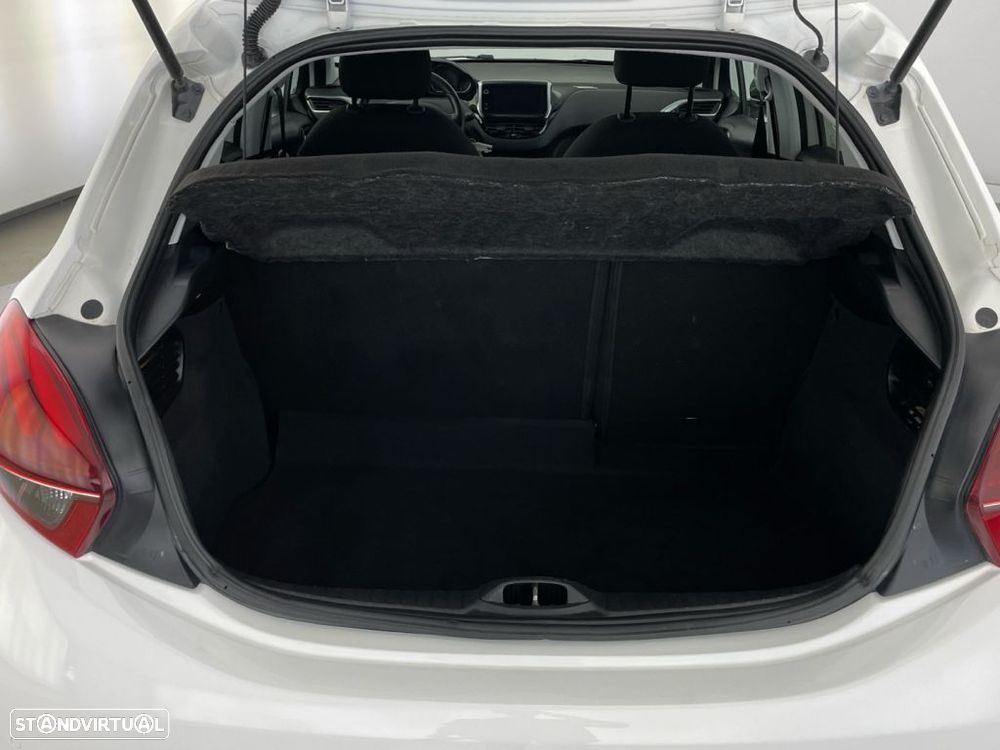 Peugeot 208 1.6 BlueHDi Allure - 13