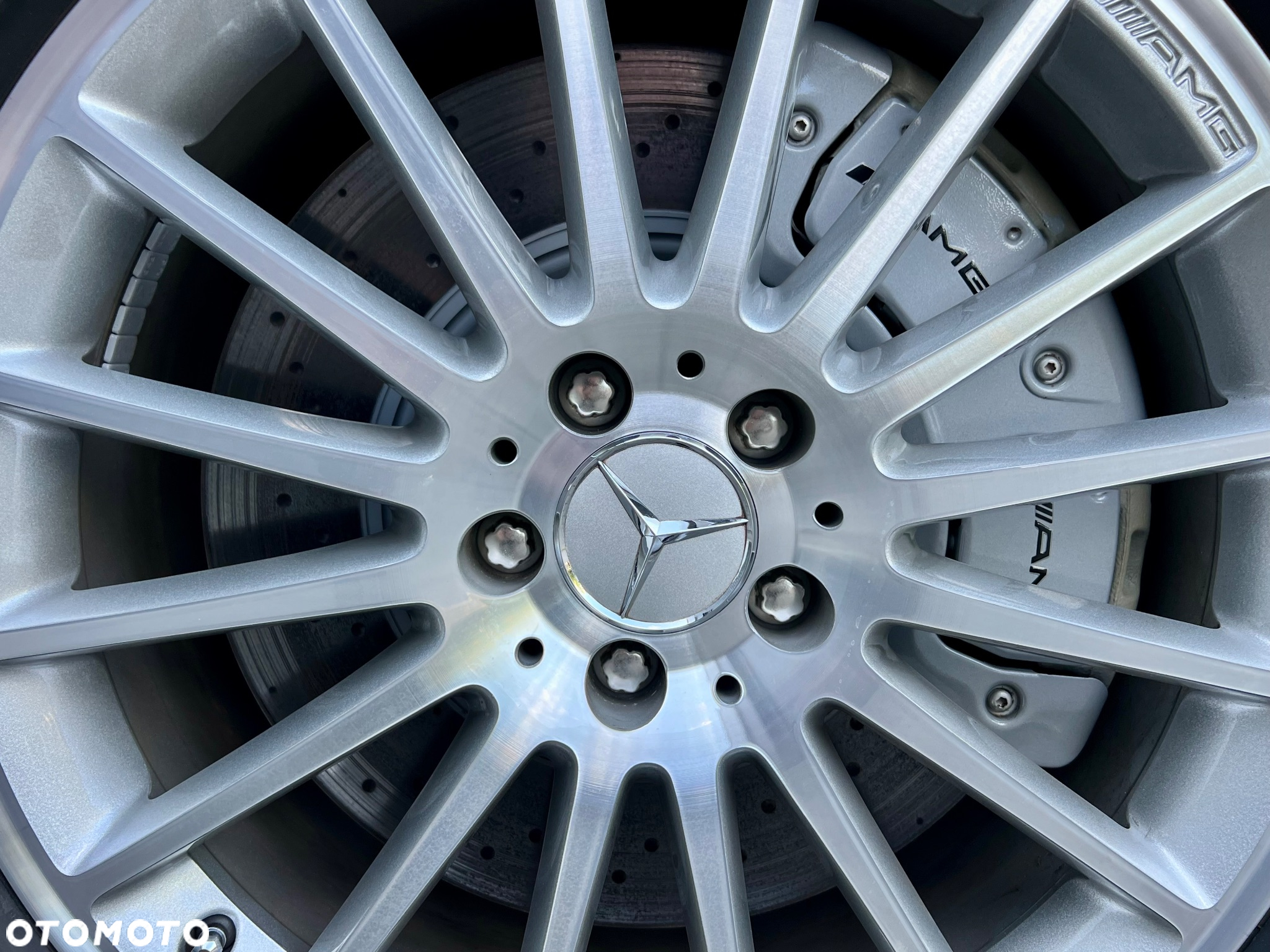 Mercedes-Benz CL 63 AMG - 32
