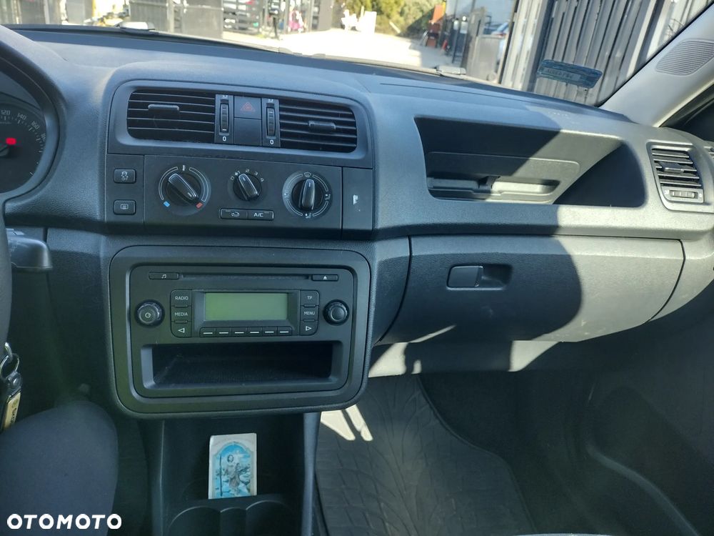 Skoda Fabia 1.6 TDI DPF Active Plus - 6