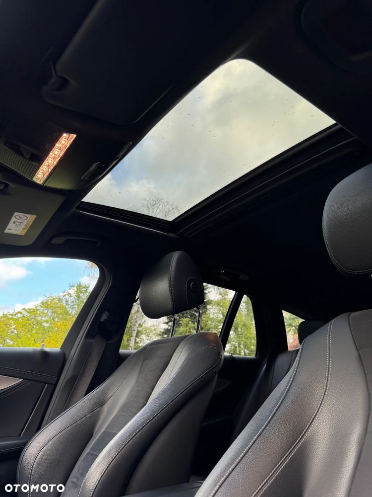 Mercedes-Benz Klasa E 220 d 4-Matic 9G-TRONIC - 16
