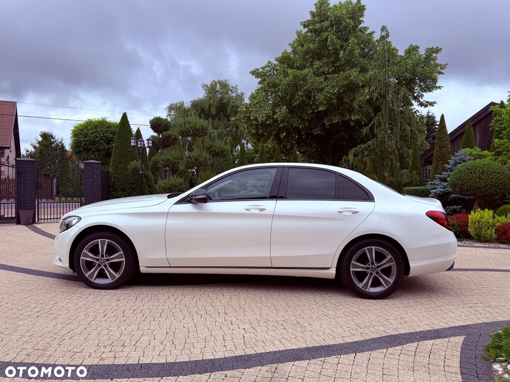Mercedes-Benz Klasa C 200 9G-TRONIC Exclusive - 10