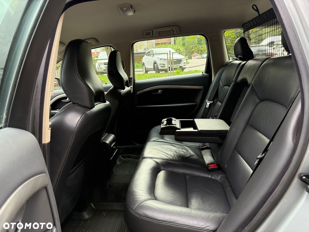 Volvo V70 - 32