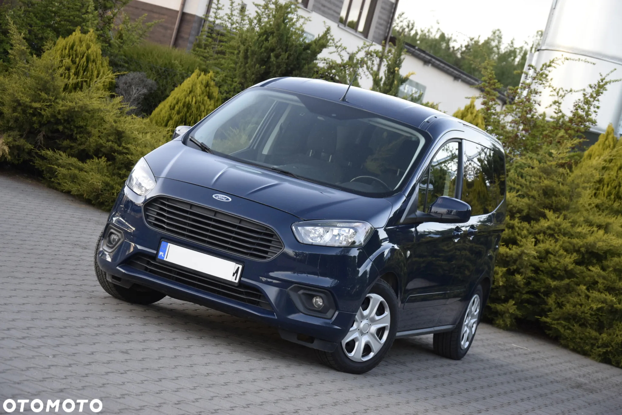 Ford Tourneo Courier 1.5 TDCi Trend - 8
