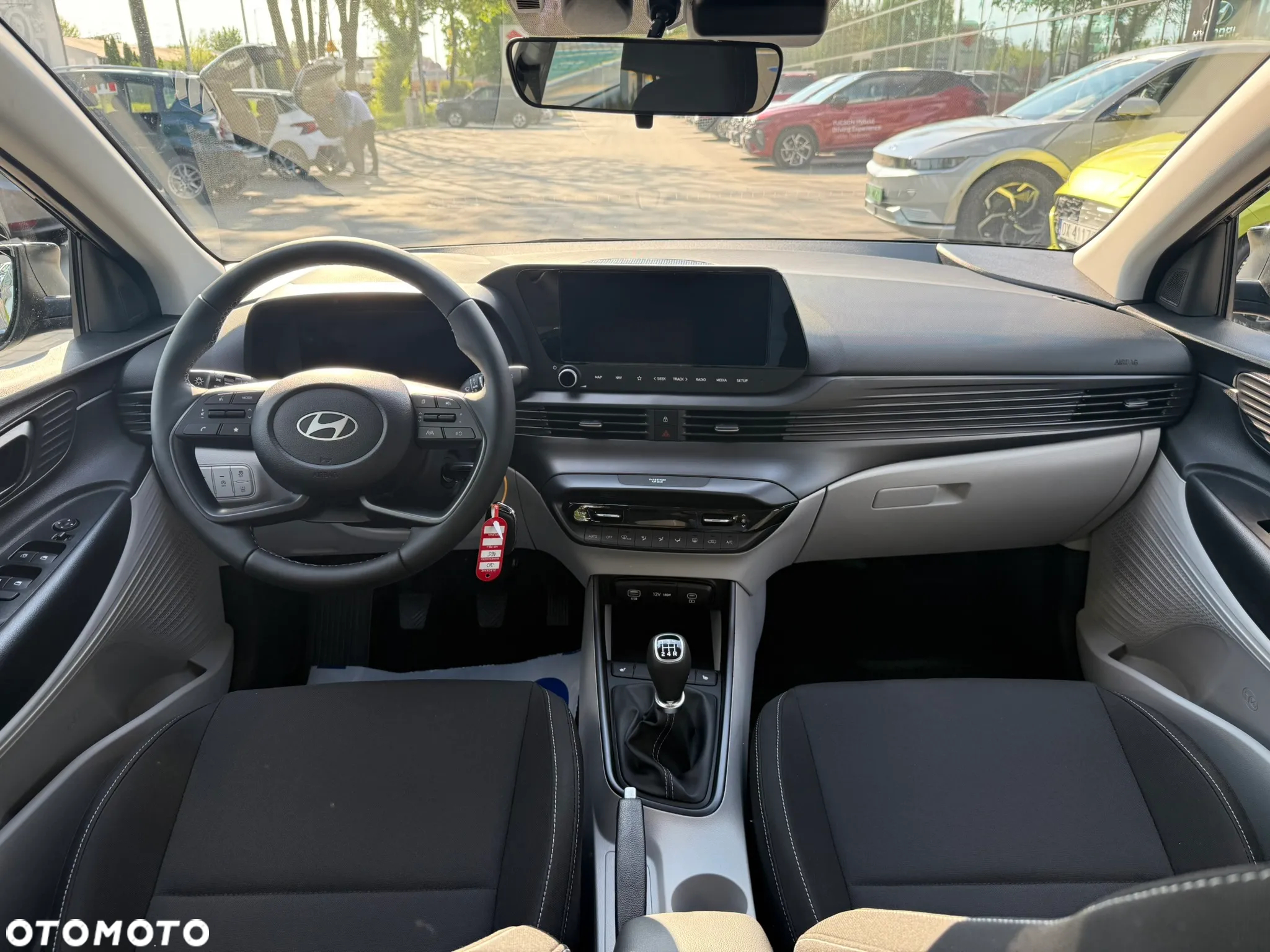 Hyundai i20 1.2 Modern - 11