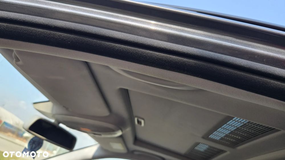 Mercedes-Benz Klasa E - 11