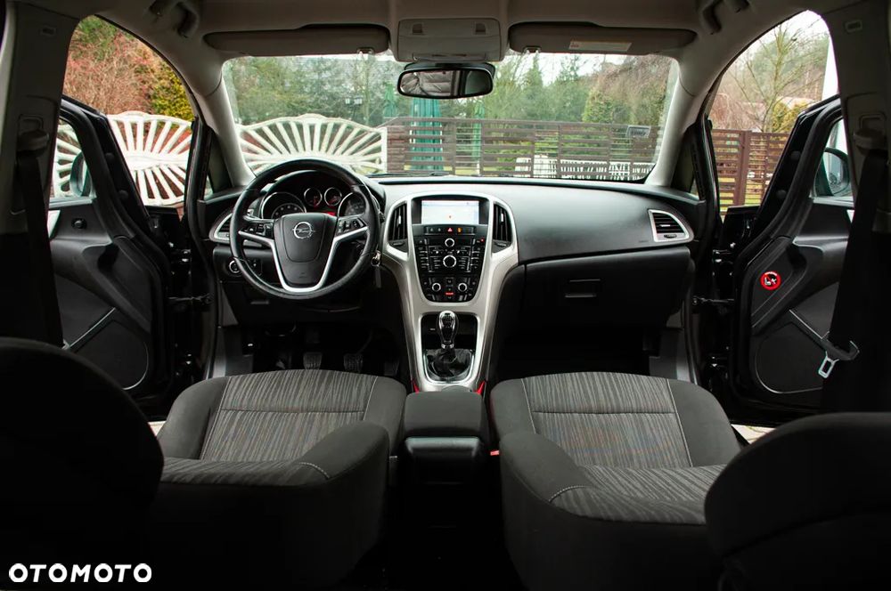 Opel Astra 1.4 Turbo Innovation - 39