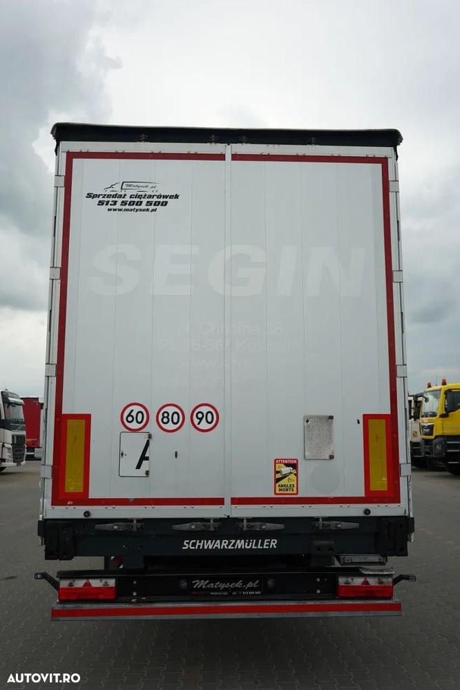 Schwarzmuller CORTINĂ / STANDARD / COȘ PENTRU PALEȚI / AXE SAF / - 12