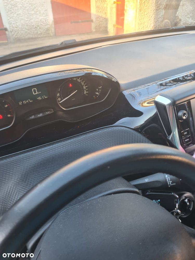 Peugeot 208 BlueHDi 100 Active - 7