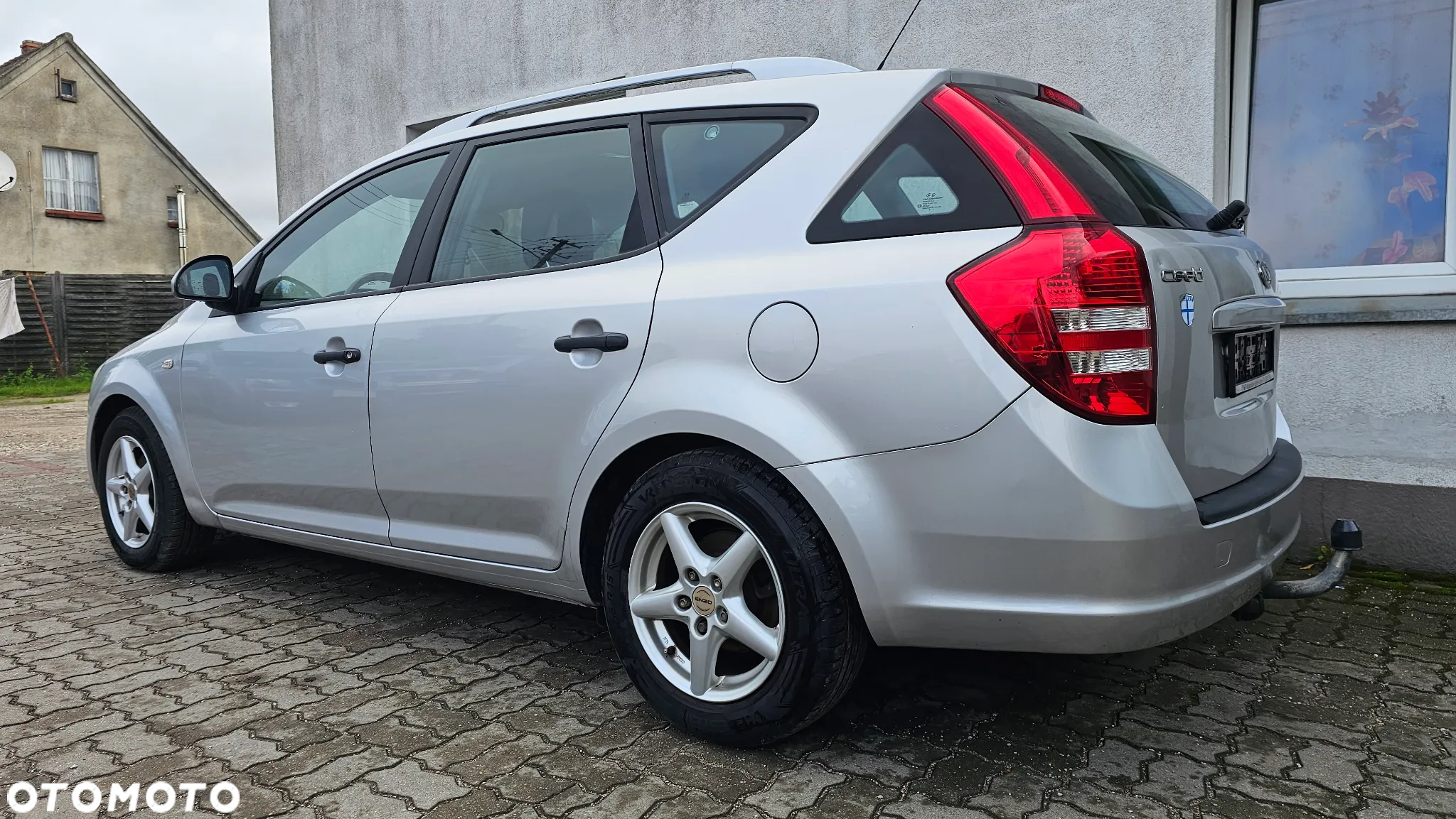 Kia Ceed - 7