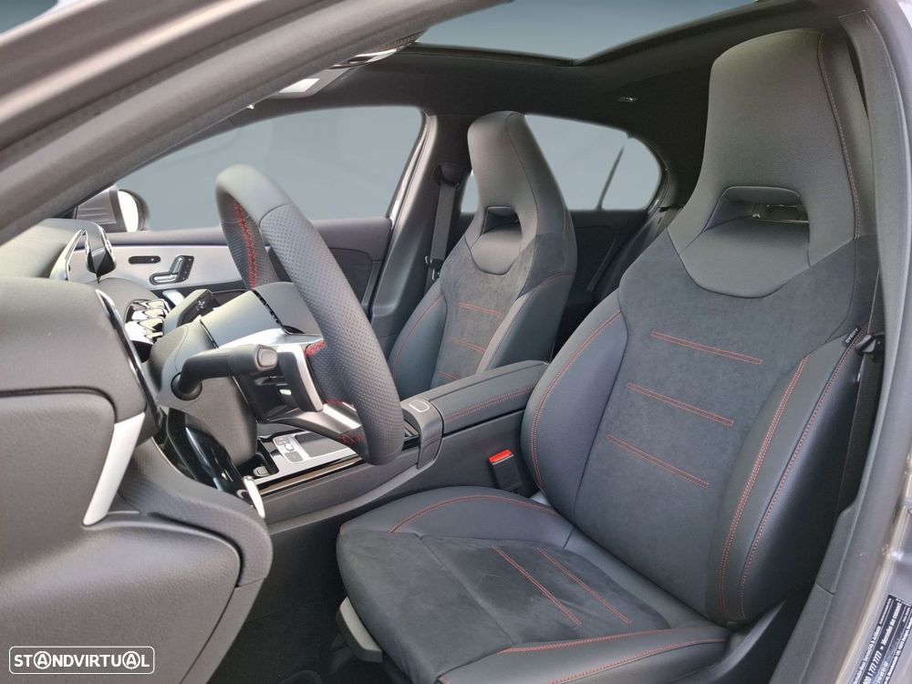 Mercedes-Benz A 200 - 11