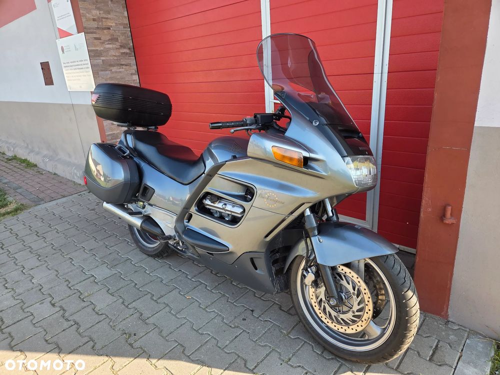 Honda ST - 2