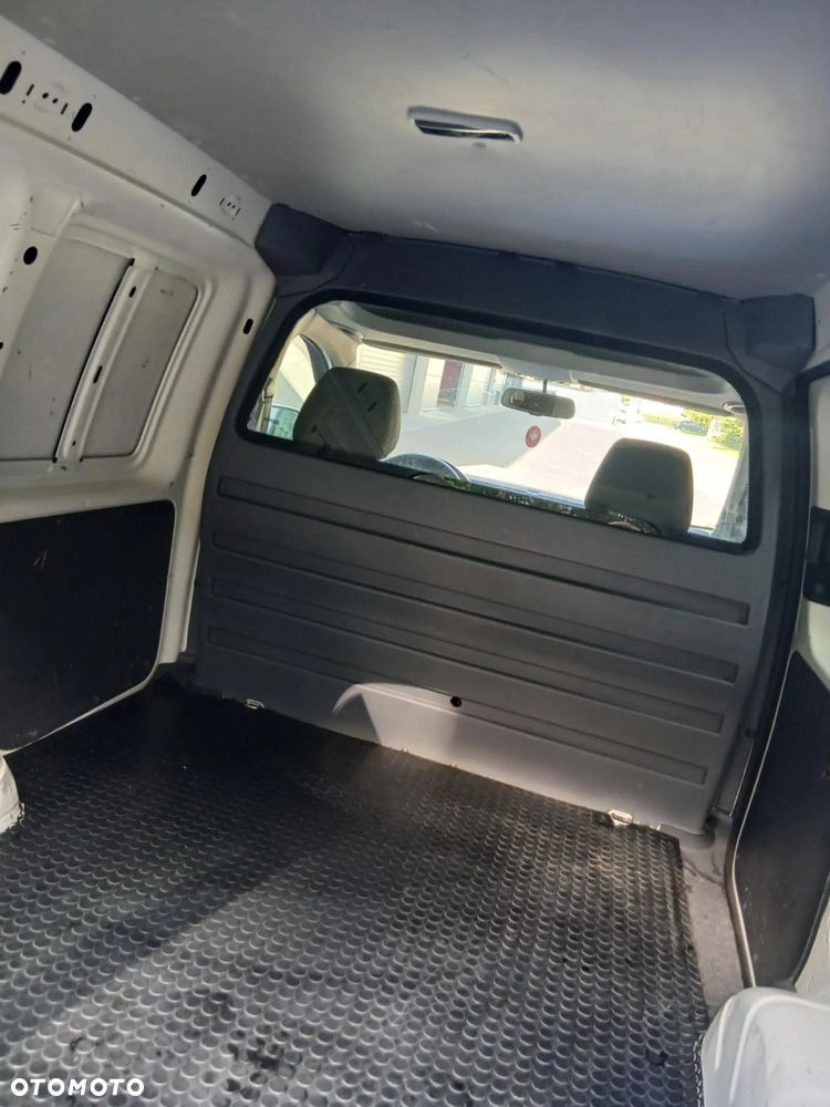 Volkswagen CADDY - 16