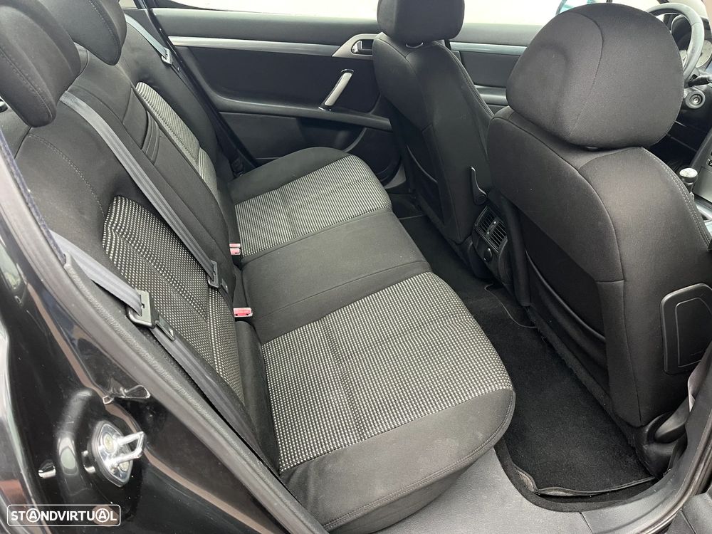 Peugeot 407 1.6 HDi Executive - 15