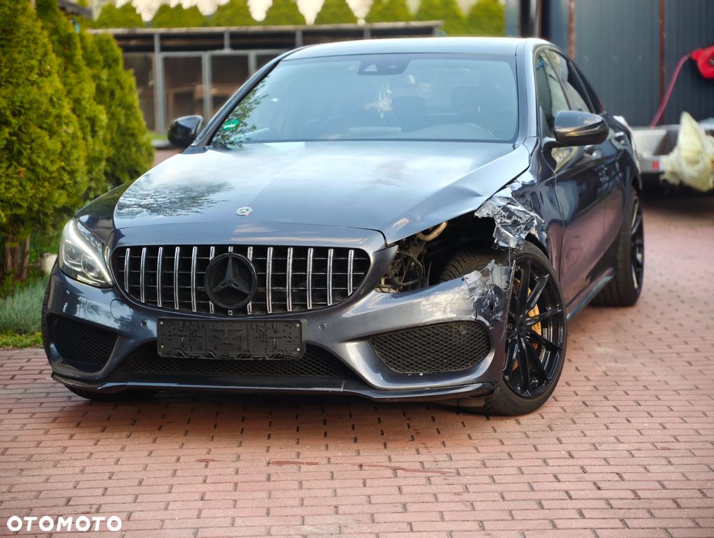 Mercedes-Benz Klasa C 250 7G-TRONIC - 26