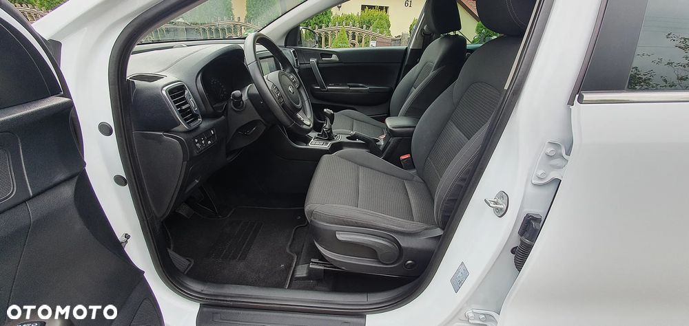 Kia Sportage - 25