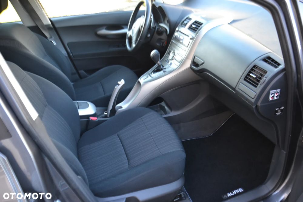 Toyota Auris 1.6 VVT-i Multimode Sol - 6