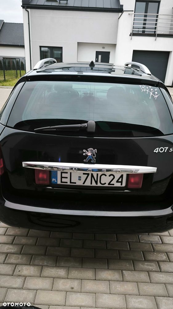 Peugeot 407