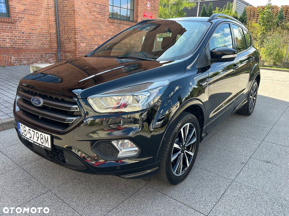 Ford Kuga 1.5 EcoBoost 2x4 ST-Line