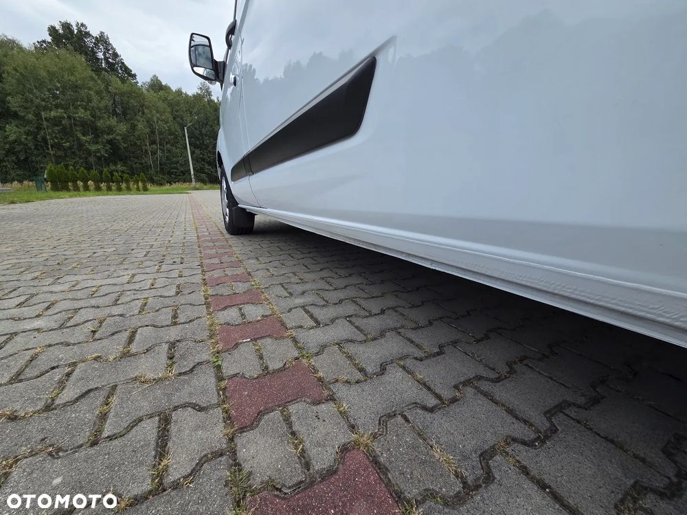 Ford Transit Custom - 21
