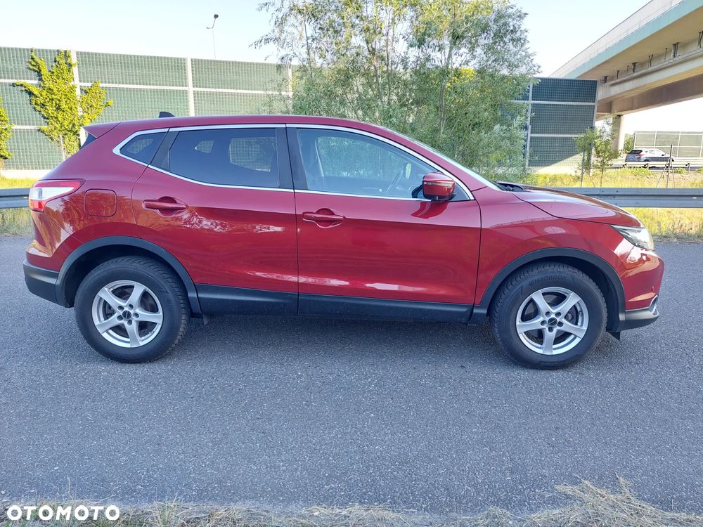 Nissan Qashqai 1.2 DIG-T Xtronic TEKNA+ - 6