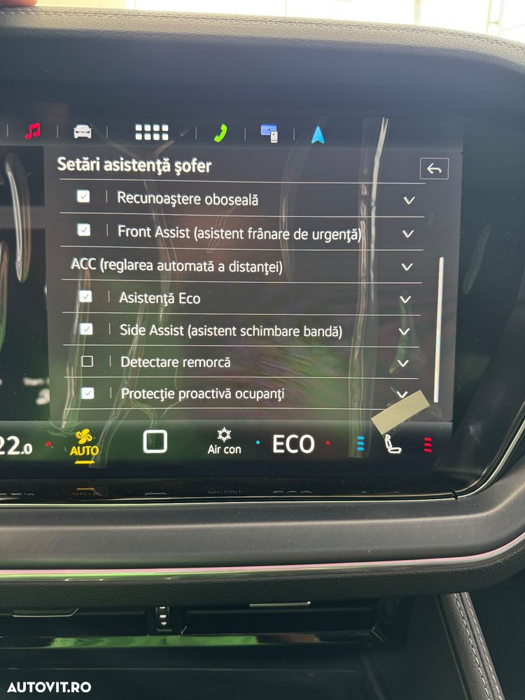 Volkswagen Touareg V6 TDI 4MOTION Elegance - 26