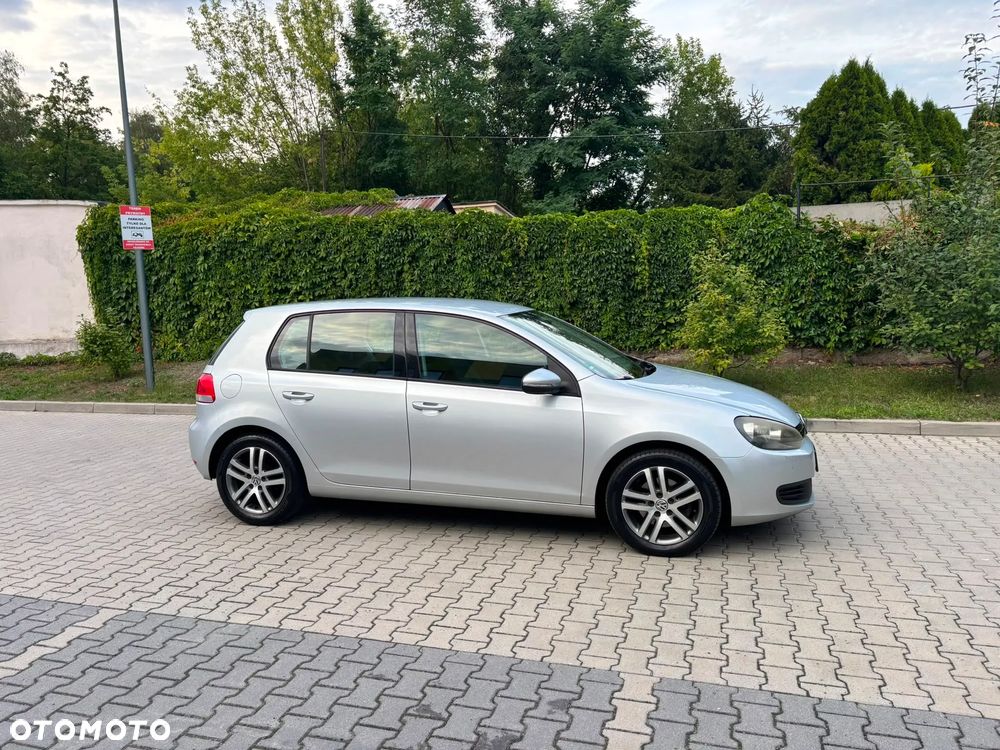 Volkswagen Golf - 9