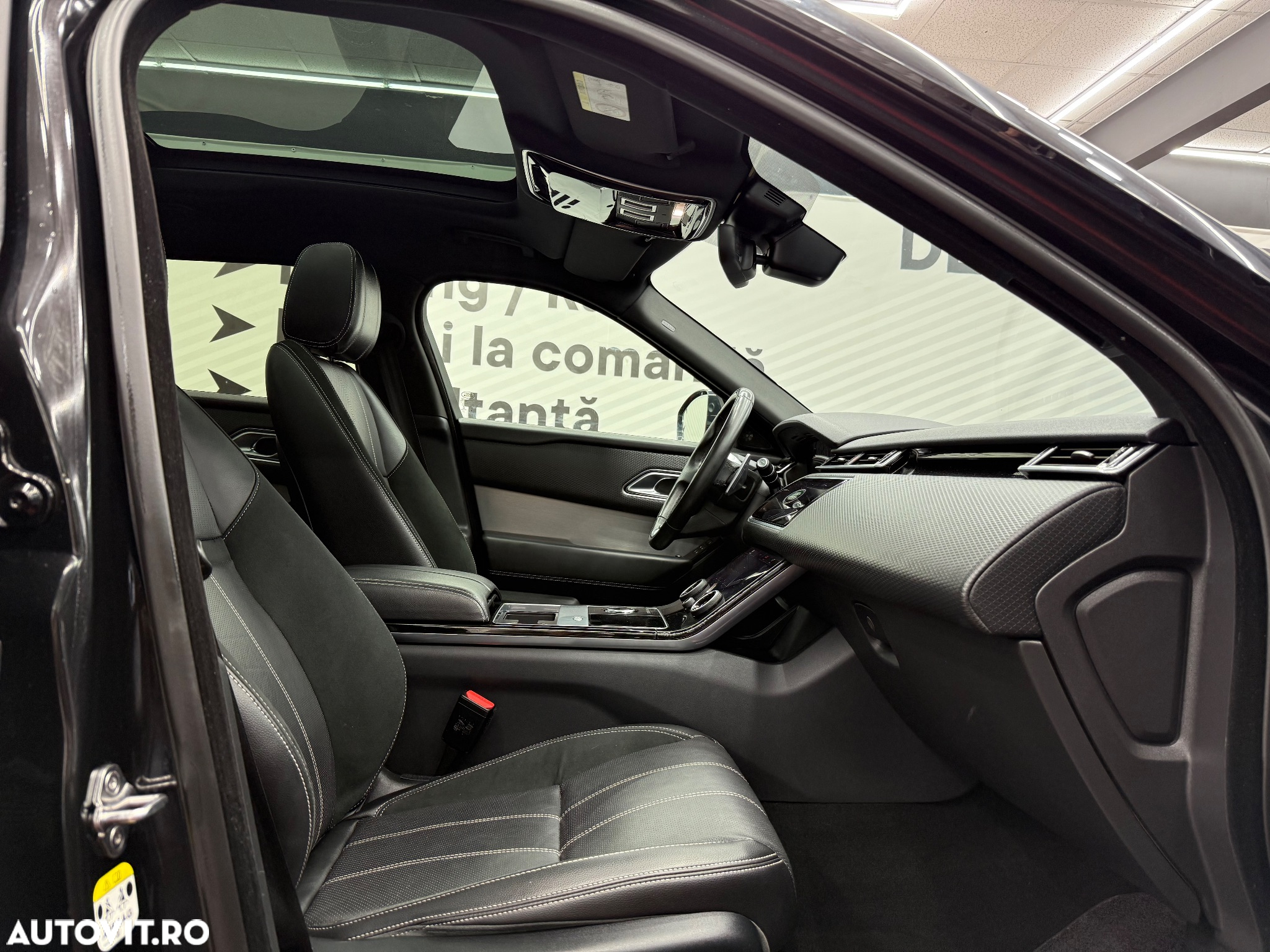 Land Rover Range Rover Velar 2.0 R-Dynamic S - 8