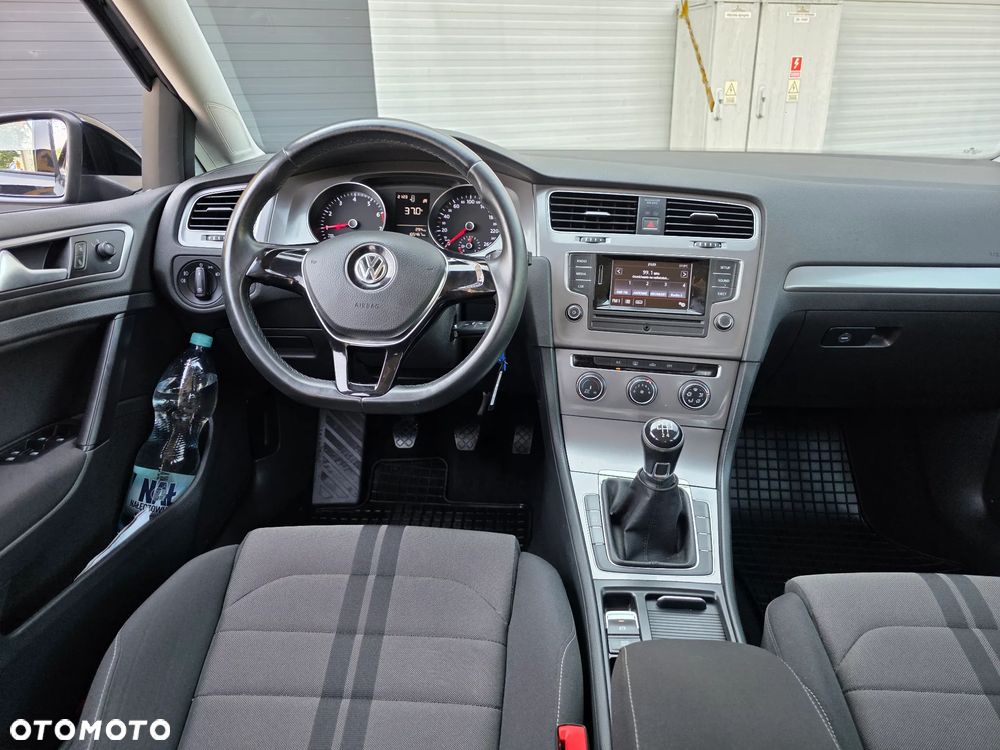 Volkswagen Golf 1.2 TSI BlueMotion Technology Comfortline - 10
