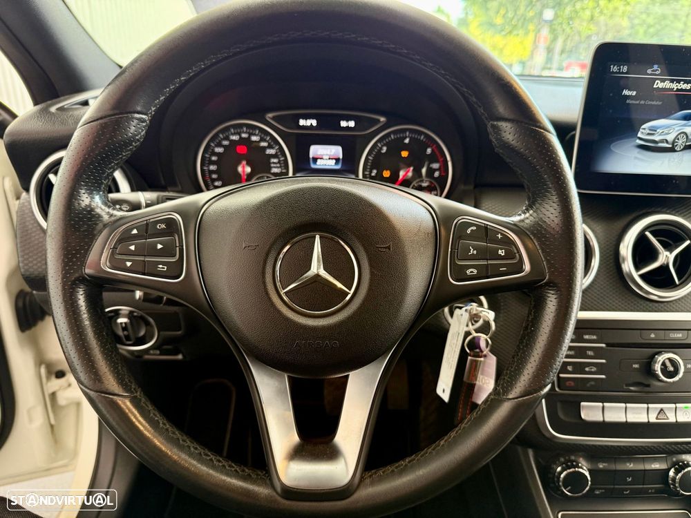 Mercedes-Benz A 180 d AMG Line - 9