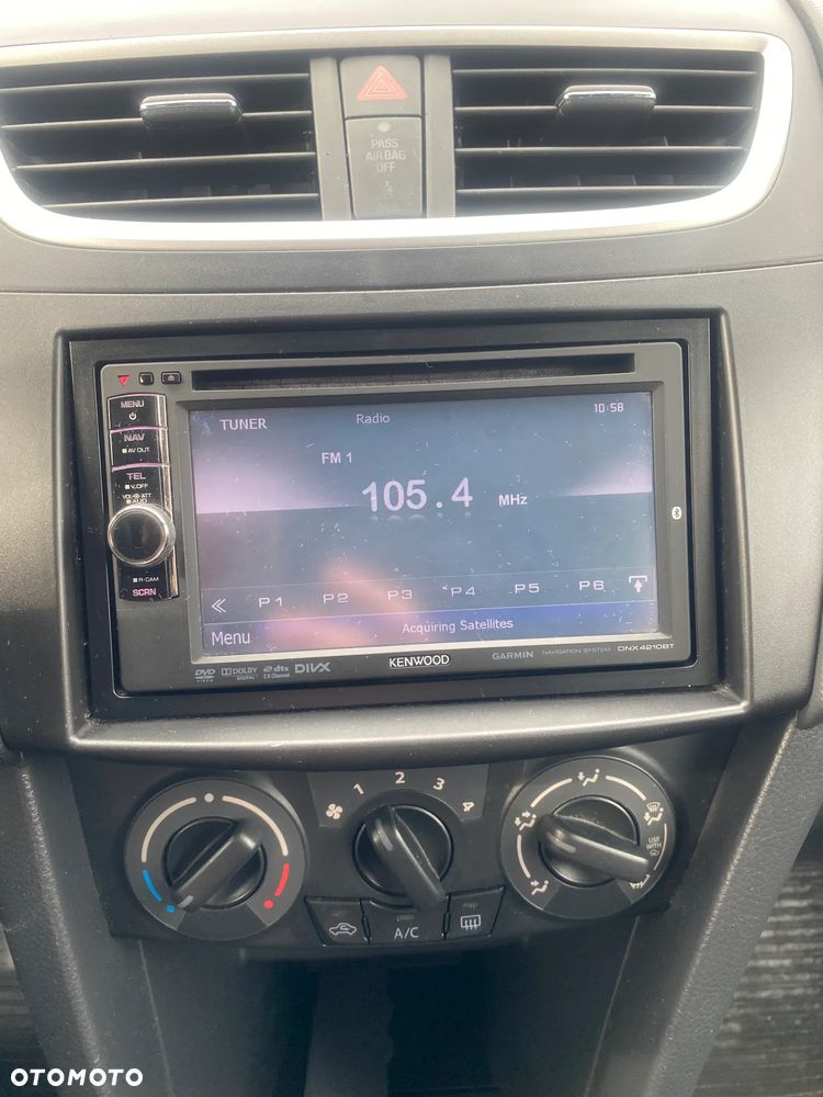 Suzuki Swift 1.2 Premium - 4