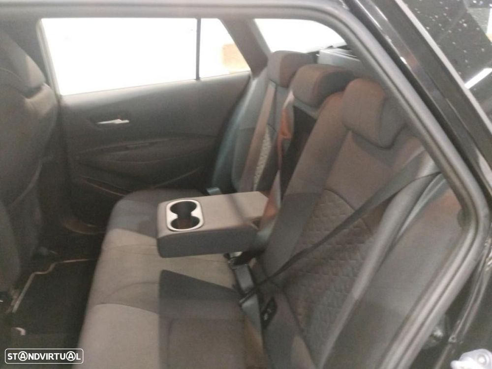 Toyota Corolla Touring Sports 1.8 Hybrid Comfort - 3