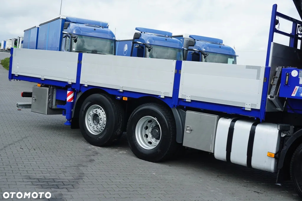Volvo / FH / 520 / 8 X 2 / SKRZYNIOWY + HDS / PM 85 SP + JIB J 1204 / WYSIĘG 31,9 M - 31