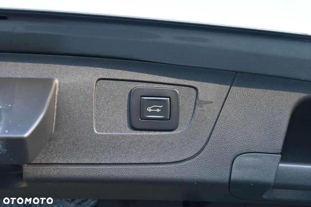 Opel Insignia 2.0 Direct Inj Trb 4x4 Ultimate Exclusive - 36