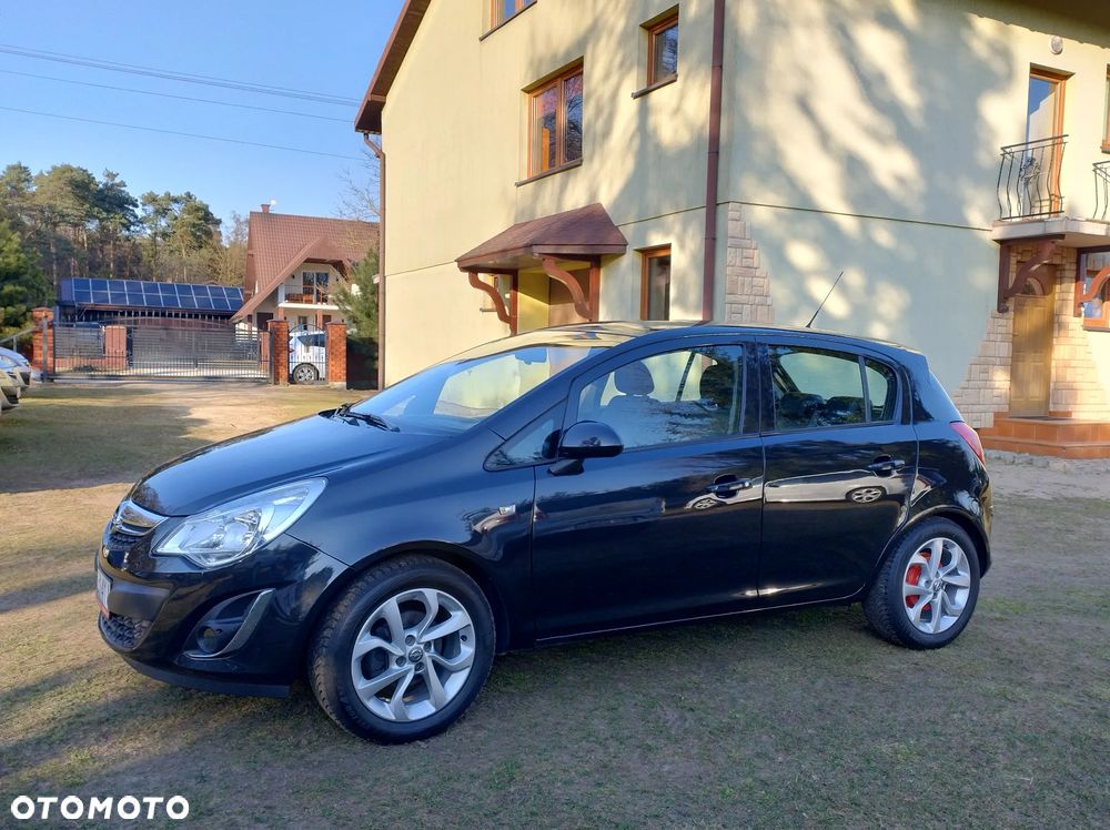 Opel Corsa 1.4 16V Cosmo - 1