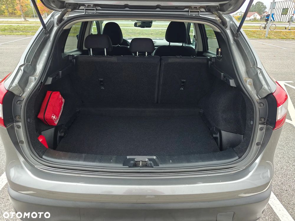 Nissan Qashqai 1.6 DIG-T N-Connecta - 13