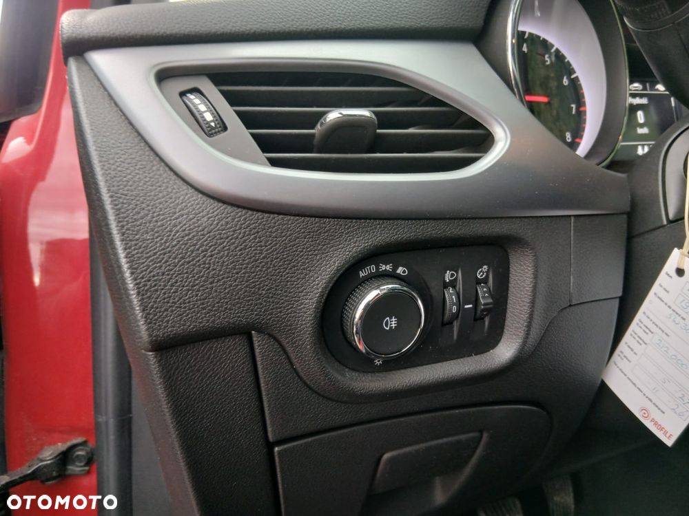 Opel Astra 1.4 Turbo Edition - 18